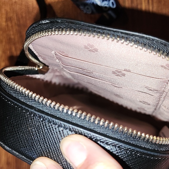 Kate Spade Black Leather Spencer North South Phone Crossbody *Free Shipping* - Picture 8 of 9